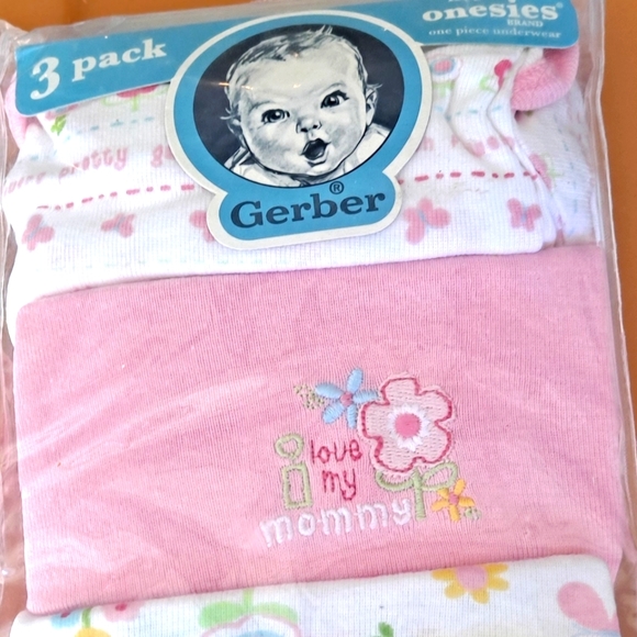 Gerber 12 Months 3 Pack Baby Girl's Long Sleeves Onesies Snaps Between The Legs - Picture 2 of 6